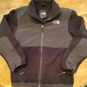 The North Face Denali‎ Girl’s Size Medium Black Zip Up Polartec Jacket